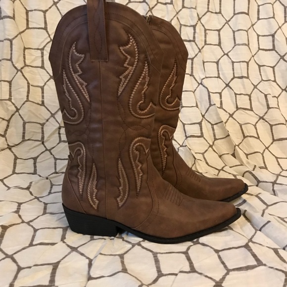 wide calf cowgirl boots